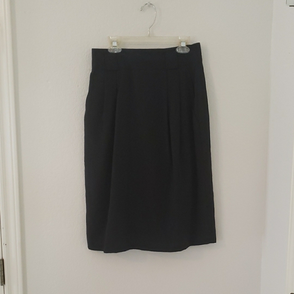Metro New York Black Knee-Length Pencil Skirt